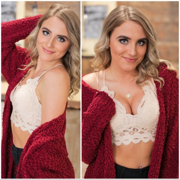 LAST ONE! Cream Lace Padded Bralette - Picture 4 of 4